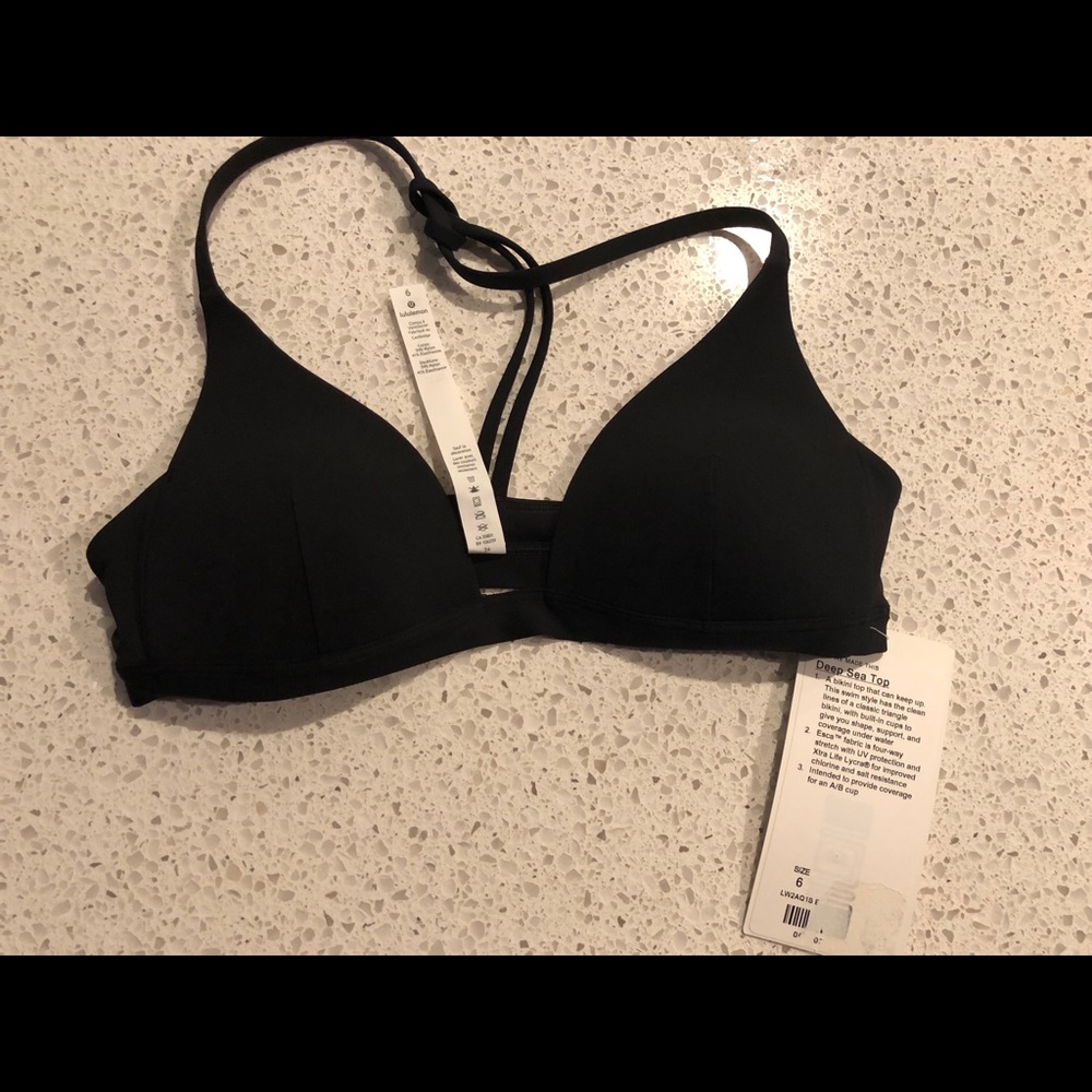 Lululemon Deep Sea swim top size 6